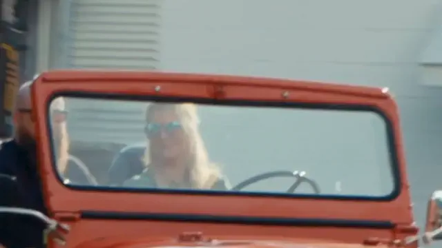 Still from Ride of Your Life with Courtney Hansen (Discovery)