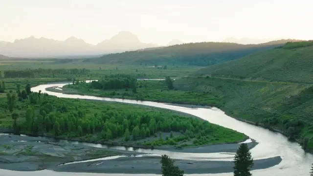 Still from Land & Ranch (Engel & Völkers)